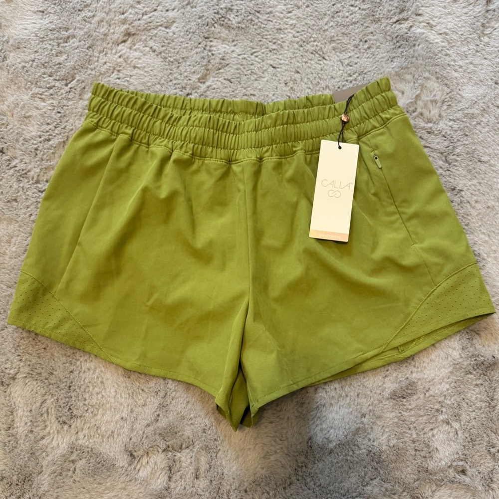 Calia mid-rise infinity shorts